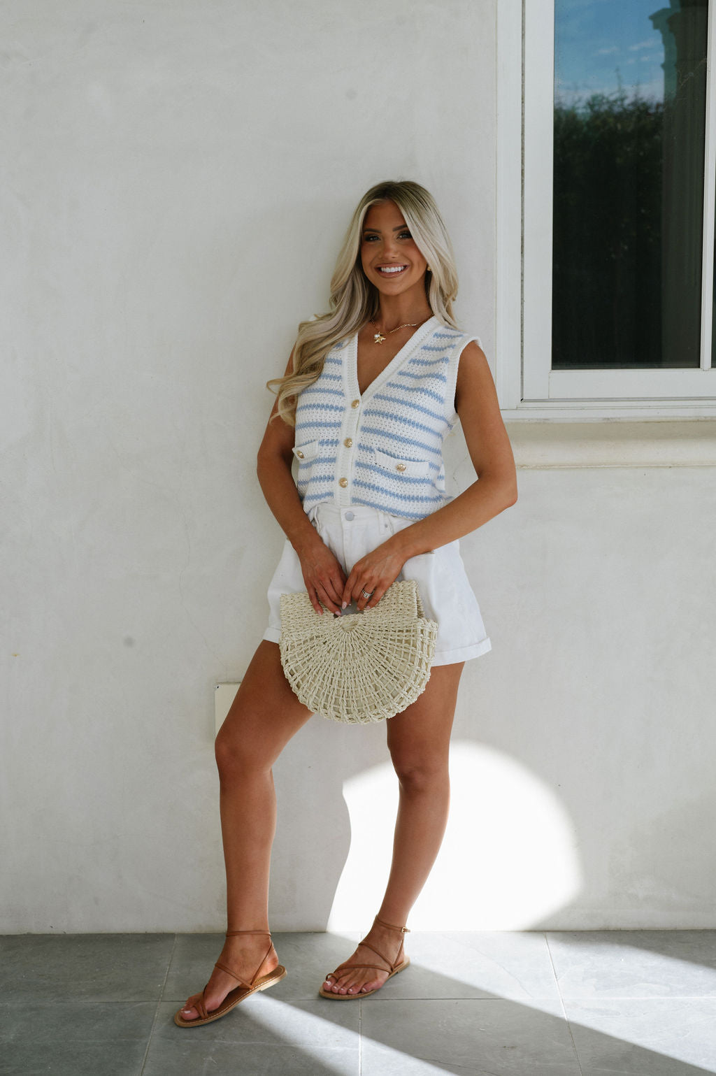 V-Neck Crochet Knit Vest-Ivory/Blue